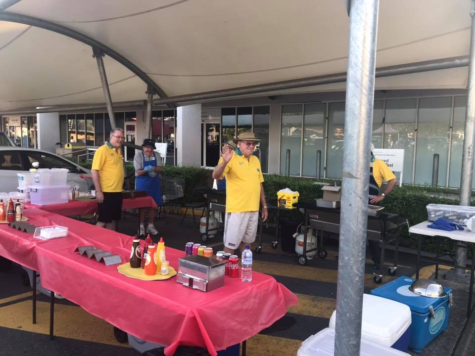 Helensvale Lions Car Car Boot Sale